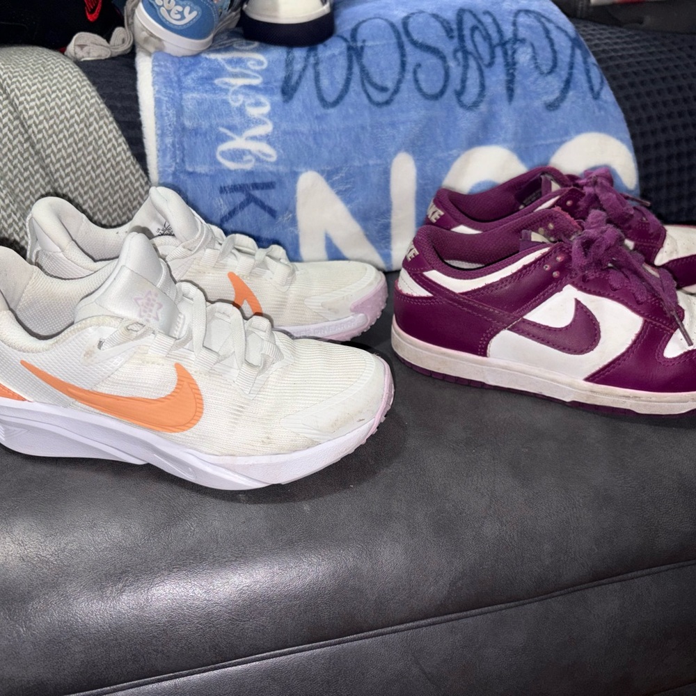 Nike Kids White and Purple Sneakers